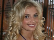 Солистка «ВИА Гры» занялась соблазнением мужчин