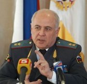 Начальник ГУВД встретился с семьями погибших милиционеров