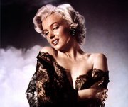 Флюорографию Мэрилин Монро продали за 45 тысяч долларов