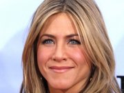 Дженнифер Энистон готовится стать мамой