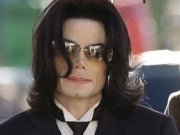 Разрушена могила Майкла Джексона