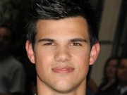 Тейлор Лотнер вернулся к бывшей возлюбленной