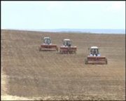 Трактористы Ставрополья напахали на мировой рекорд