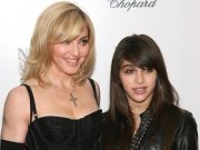 Дочь Мадонны – отличный бизнес-партнер