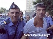 В «юбилейной» акции оппозиции 31 июля пострадал солдат Внутренних войск