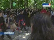 Танцевать лучше, чем воевать