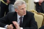 Путин отказался переносить начало учебного года