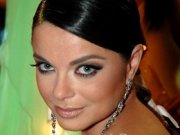 Наташа Королева готовится к операции