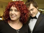 Молодой любовник Бабкиной отбирает ее имущество