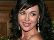 Заворотнюк перенесла операцию