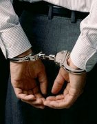 Директор риелторской компании подозревается в мошенничестве