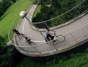 Европа посоветовала пересаживаться на велосипеды