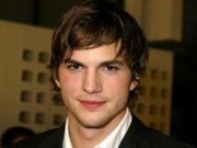 Эштон Катчер изменяет Деми Мур