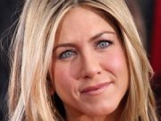 Энистон пыталась спасти брак Кортни Кокс