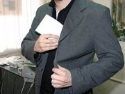 Серые зарплаты обкрадывают бюджет на сотни миллионов рублей