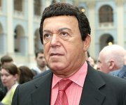 Иосиф Кобзон попал в реанимацию