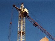 В Киеве сносят памятник архитектуры ради строительства отеля