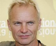 Певец Стинг устроил в Москве алкогольную вечеринку