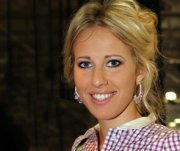 Ксения Собчак закатила скандал из-за стульев