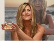 Дженнифер Энистон преследуют неудачи