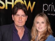 Чарли Шин возвращается к бывшей жене