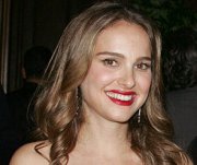 Натали Портман готовится к рождению мальчика