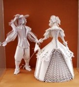 Состоялось открытие выставки-конкурса \"Бумажная пластика\"