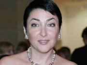 Лолита назвала дату свадьбы