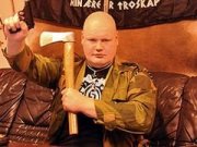 Нациста Дацика, со второй попытки, всё же выслали в Россию