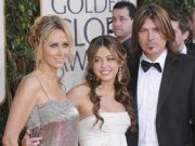 Отец Майли Сайрус хотел быть ее другом