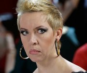 Лазареву со скандалом уволили с СТС