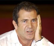 Мел Гибсон не может продать особняк в Малибу