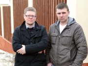 Ведущим «Соседей» не дают прохода