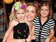 Бывшая жена Чарли Шина снова стала мамой