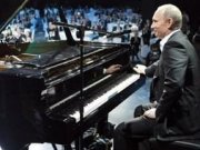 Политическая радиоточка: Путин будет петь на радио