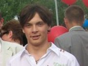 Мать рядового Малкова уверена, что он не мог прыгнуть сам с пятого этажа