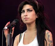 Бывшего мужа Уайнхаус не пустили на ее похороны