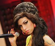 Образ Уайнхаус используют в рекламе наркотиков