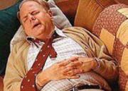 Жена душила мужа, снимая всё на мобильный телефон