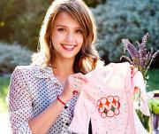 Джессика Альба после родов переехала в новый дом