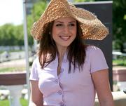 Певица Жасмин представила молодого возлюбленного