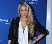 Анна Курникова помогает американцам худеть