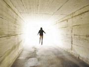 Тоннель, по которому души летят на тот свет, никуда не ведет