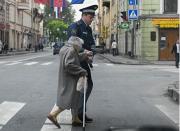 «Пожилым везде у нас дорога!»