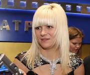 Жена Макарского угодила в психбольницу