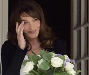 Журналисты запечатлели дочь Карлы Бруни