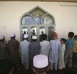 Взрыв в афганской мечети унес жизни десятерых человек