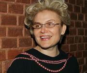 Елена Малышева судится с интернет-гигантами