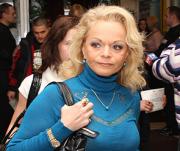 Лариса Долина стала жертвой врачебной ошибки