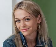 Новая звезда \"Универа\" оказалась неграмотной